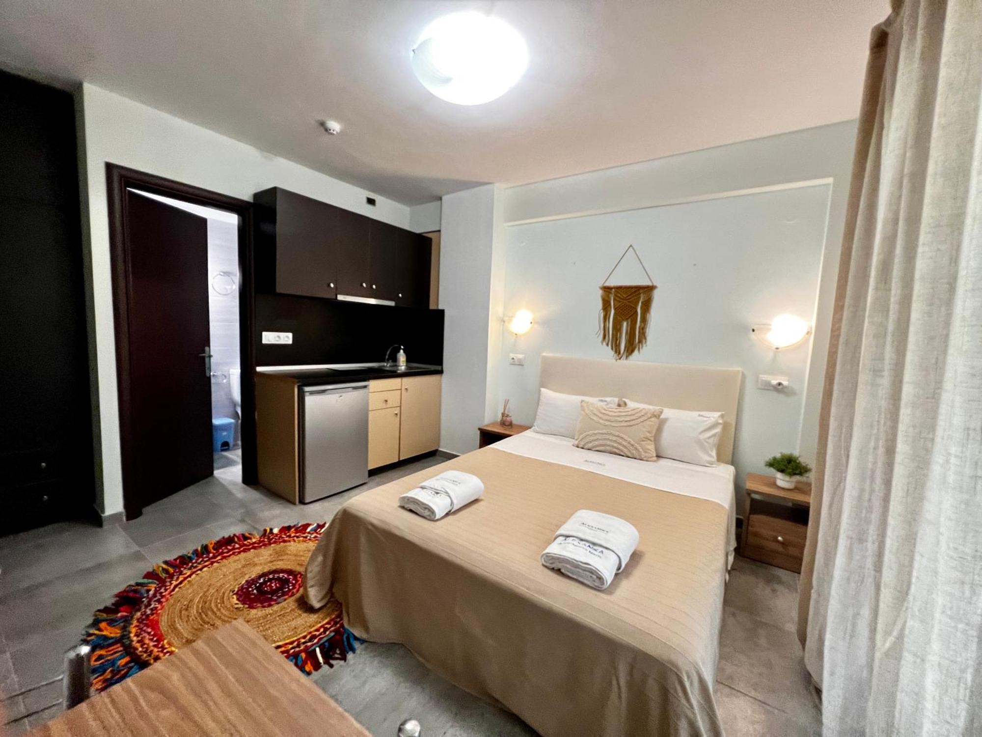 Nikiti Holidays Rom bilde